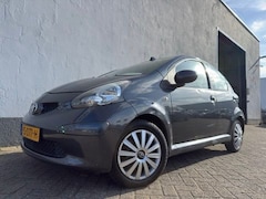 Toyota Aygo - 1.0-12V 5-Deurs - Airco