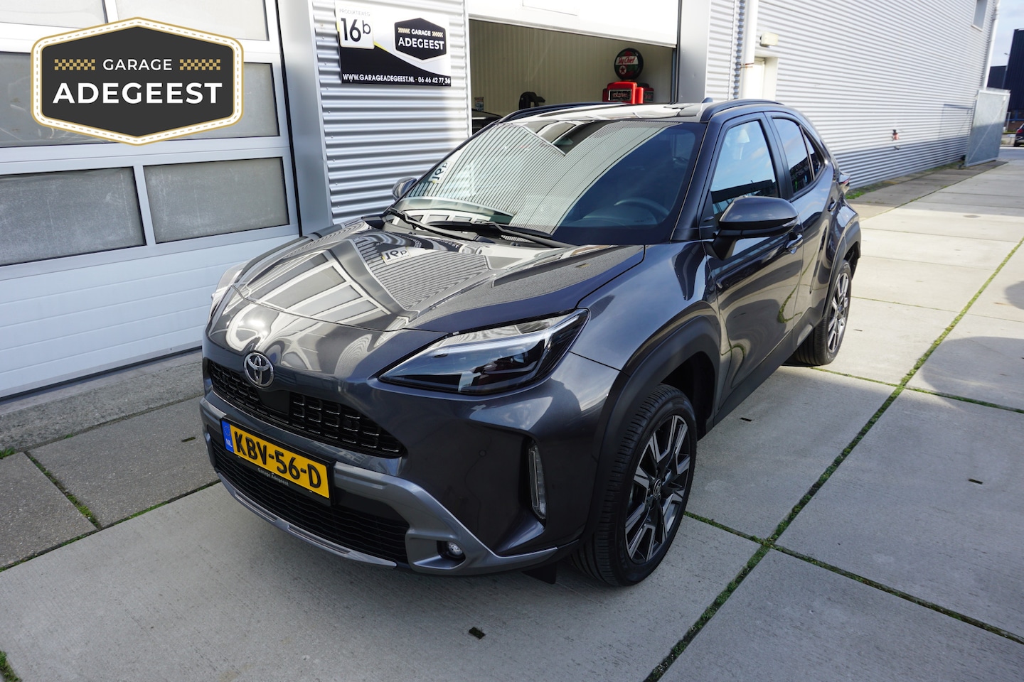 Toyota Yaris Cross - 1.5 Hybrid 130 Executive |Navi|Carplay|PDC V+A|Dodehoek|Stoel en stuurverw.|Camera| - AutoWereld.nl