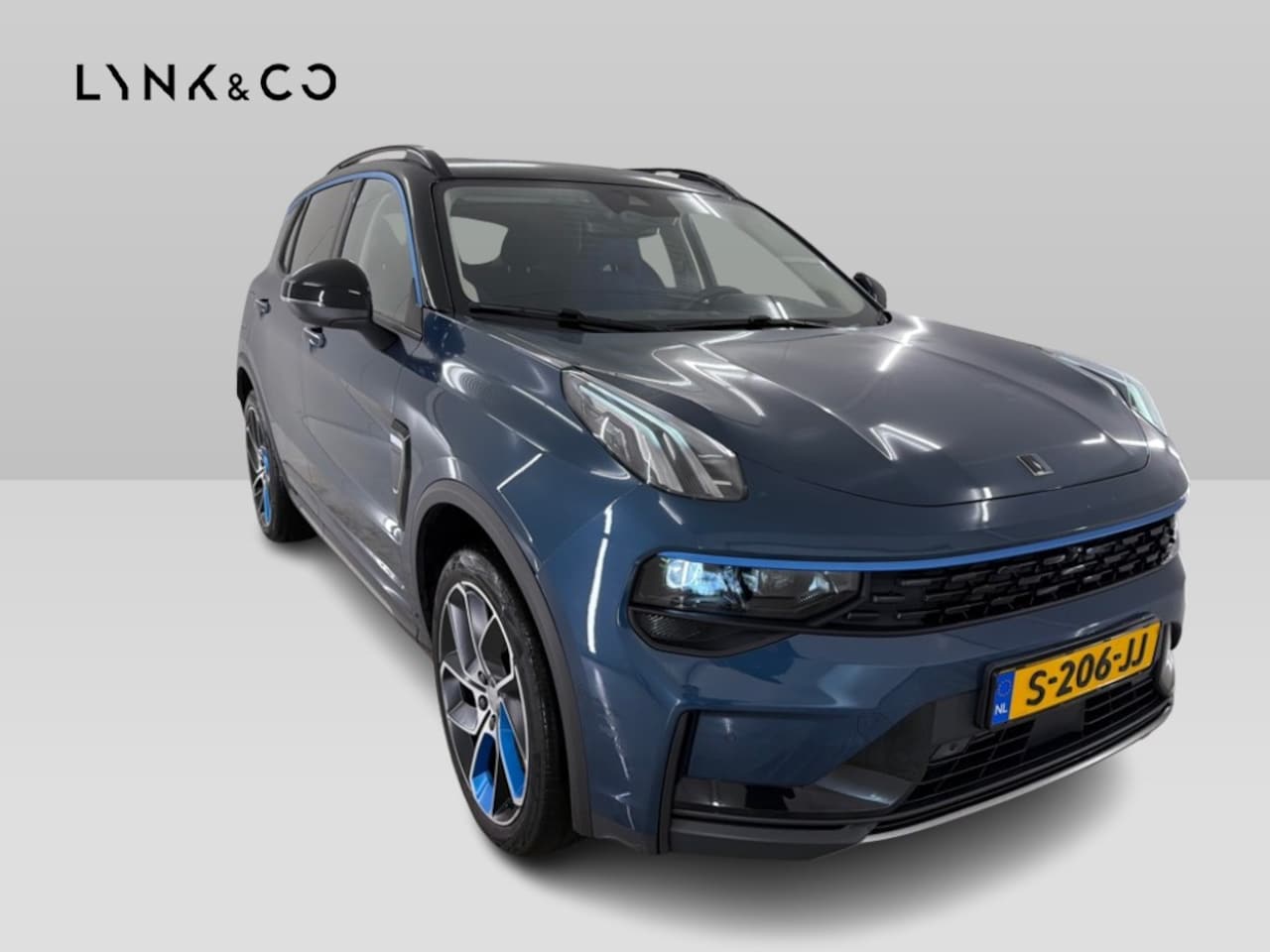 Lynk & Co 01 - 1.5 262pk PHEV 360°cam Carplay Android 1Eig - AutoWereld.nl