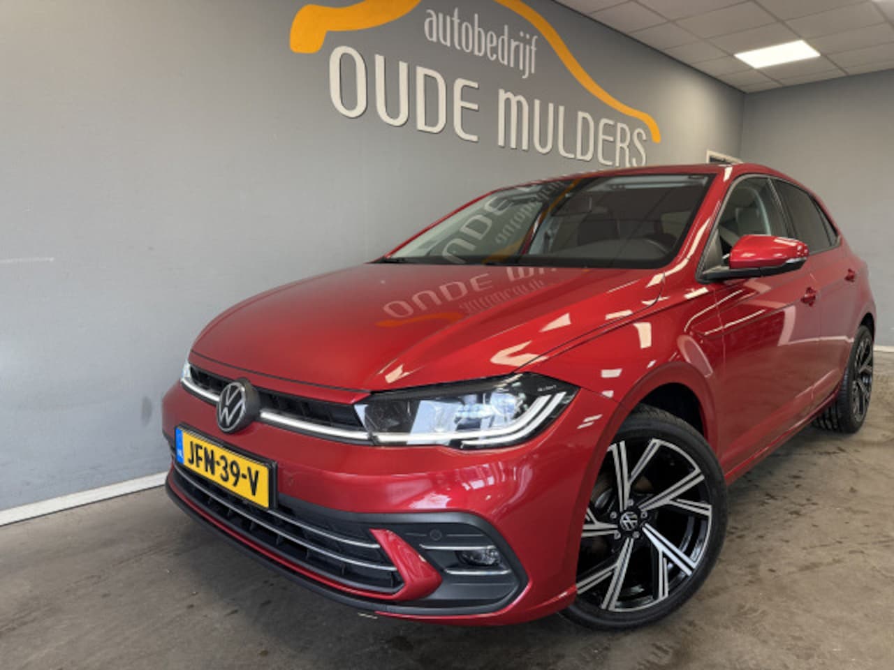 Volkswagen Polo - 1.0 TSI IQ Light/Stoelverwarming/Navi/Carplay - AutoWereld.nl
