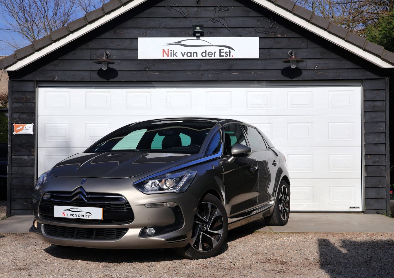 Citroën DS5 - 1.6 THP So Chic-Leder-Full - AutoWereld.nl