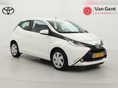 Toyota Aygo - 1.0 VVT-i x-play | Volledige dealerhistorie | Origineel NL | Airco | Camera | Bluetooth
