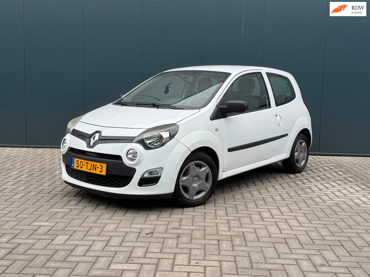 Renault Twingo - 1.2 16V Authentique CRUISE | NW APK | NAP - AutoWereld.nl