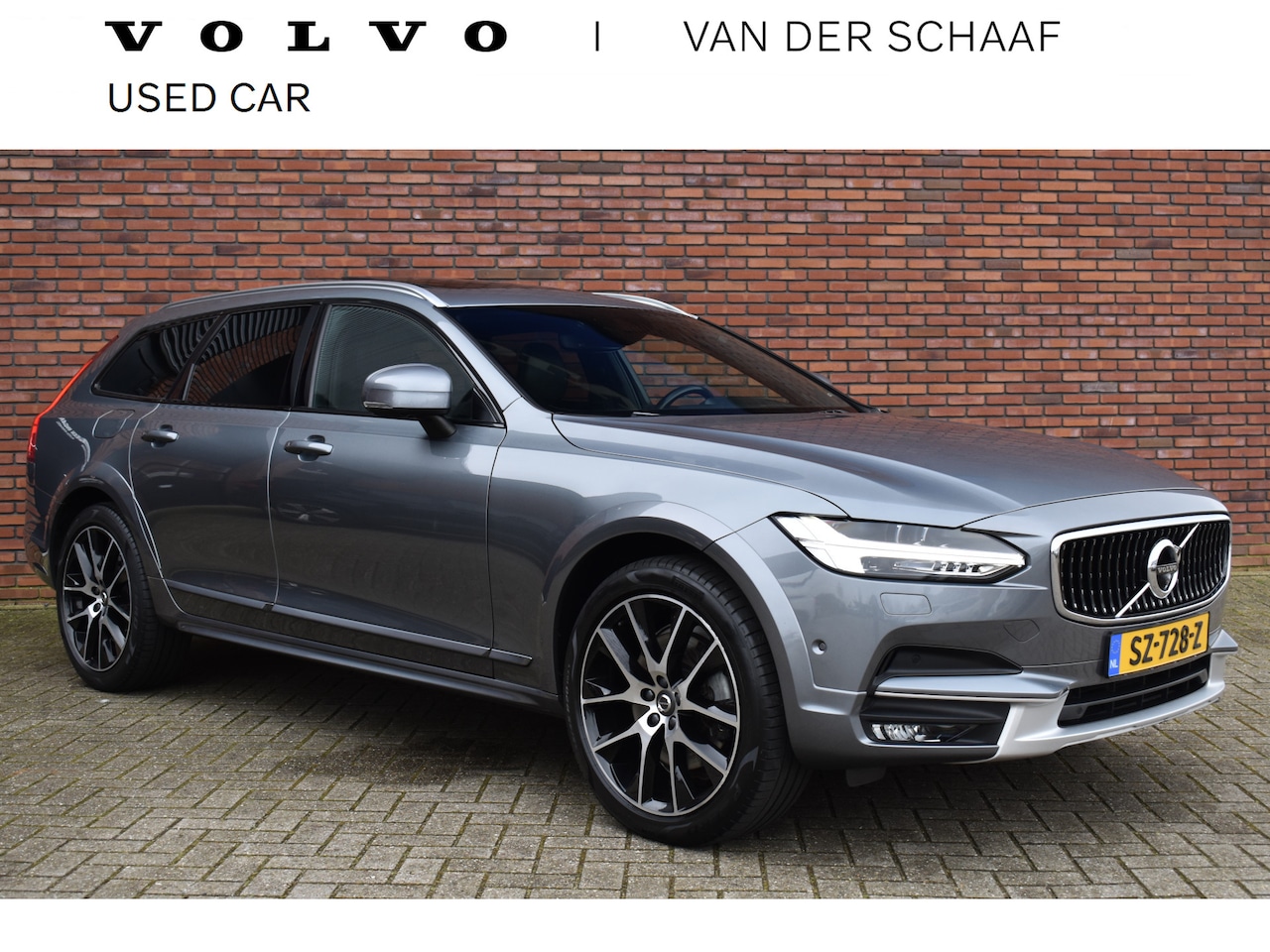 Volvo V90 Cross Country - T5 255PK Inscription | Bowers & Wilkins | Stoel massage | Stoelverwarming & Ventilatie - AutoWereld.nl