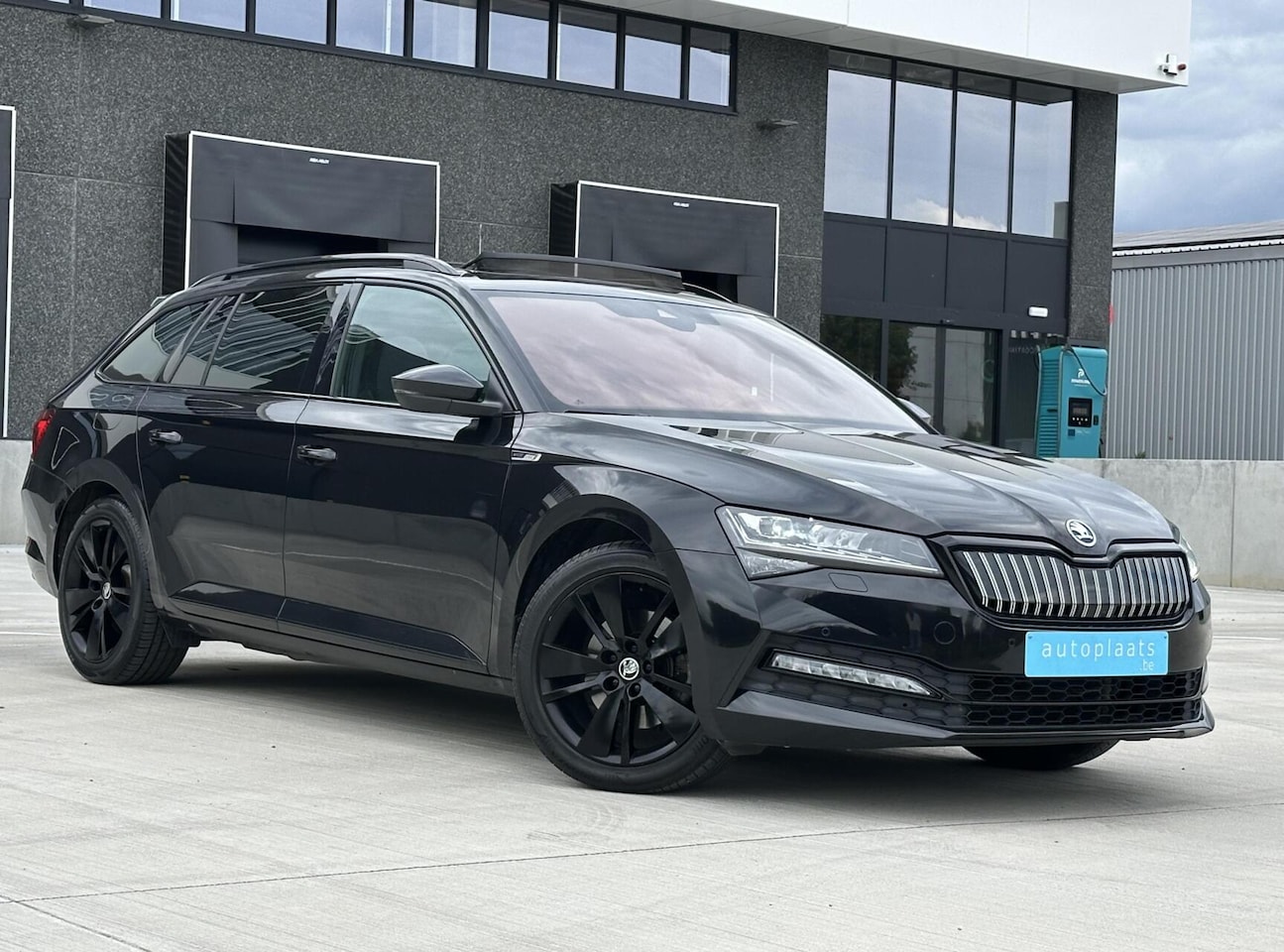 Skoda Superb Combi - 1.4 TSI iV Sportline Business 1.4 TSI iV Sportline Business - AutoWereld.nl