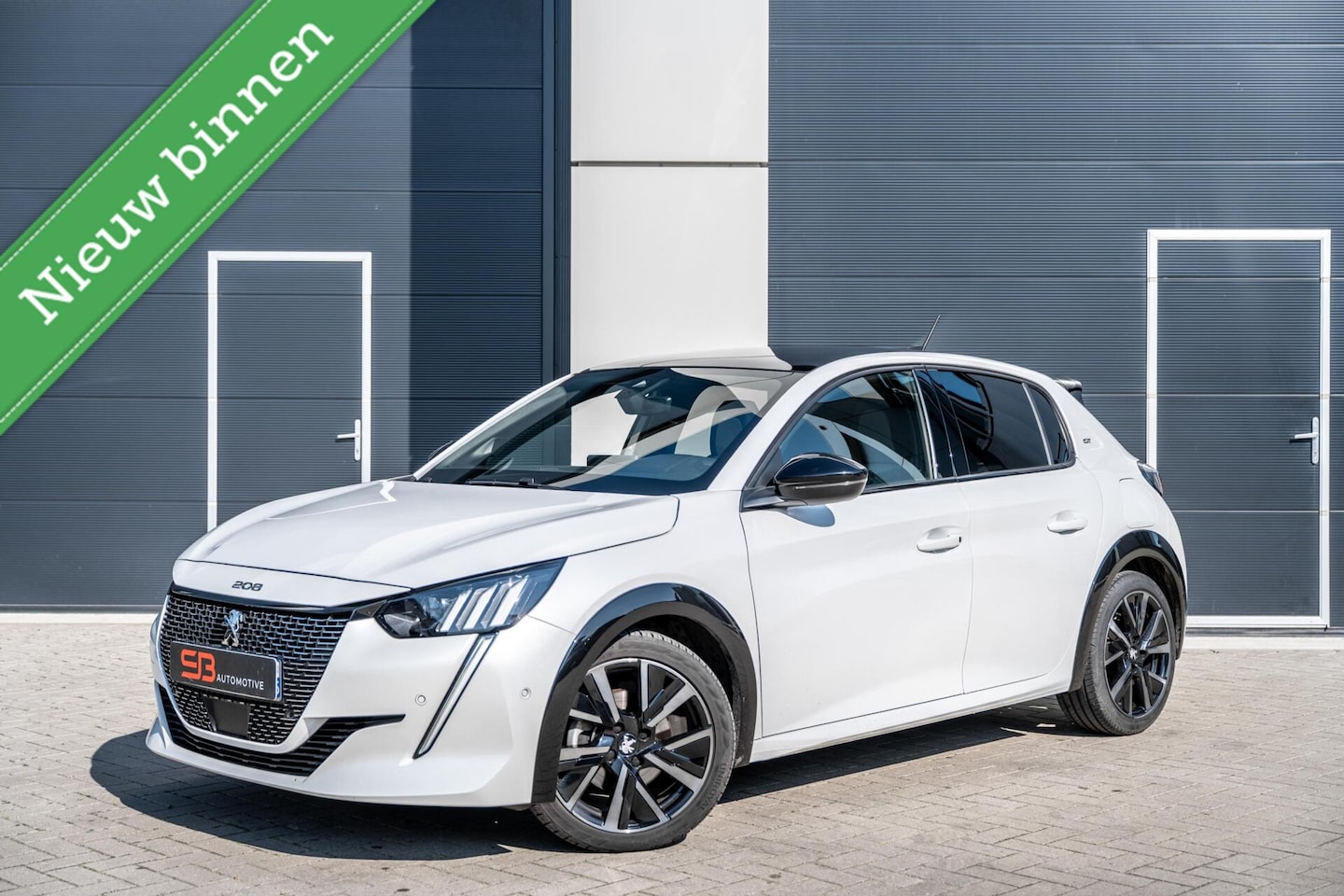 Peugeot 208 - 1.2 PureTech GT Pack Carplay|360 Cam|Navi|Vol! - AutoWereld.nl