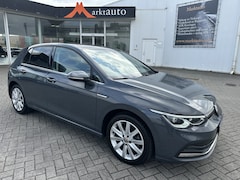 Volkswagen Golf - VIII Lim. 1.5 Tsi Act Highline Massage Matrix Carplay Trekhaak