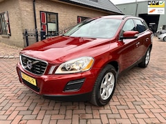 Volvo XC60 - 2.0T Momentum