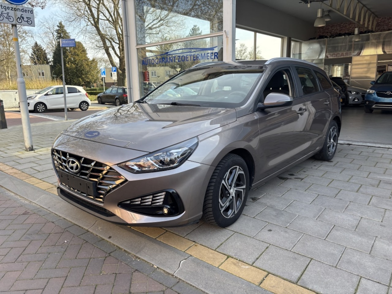 Hyundai i30 Wagon - 1.0 T-GDi MHEV Comf. - AutoWereld.nl