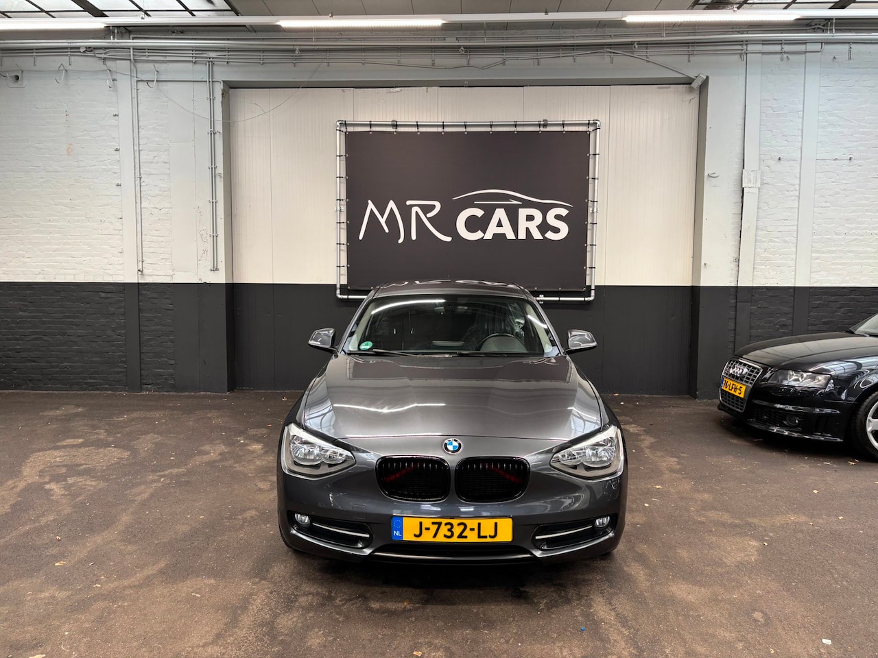 BMW 1-serie - 116i Executive Airco/Cruise Control - AutoWereld.nl