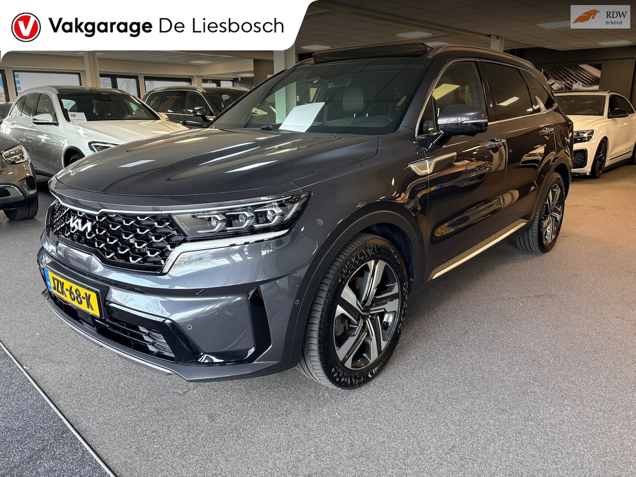 Kia Sorento - 1.6 T-GDI Plug-in Hybrid 4WD ExecutiveLine 7persoons / 360 camera / trekhaak / head-up /Bo - AutoWereld.nl