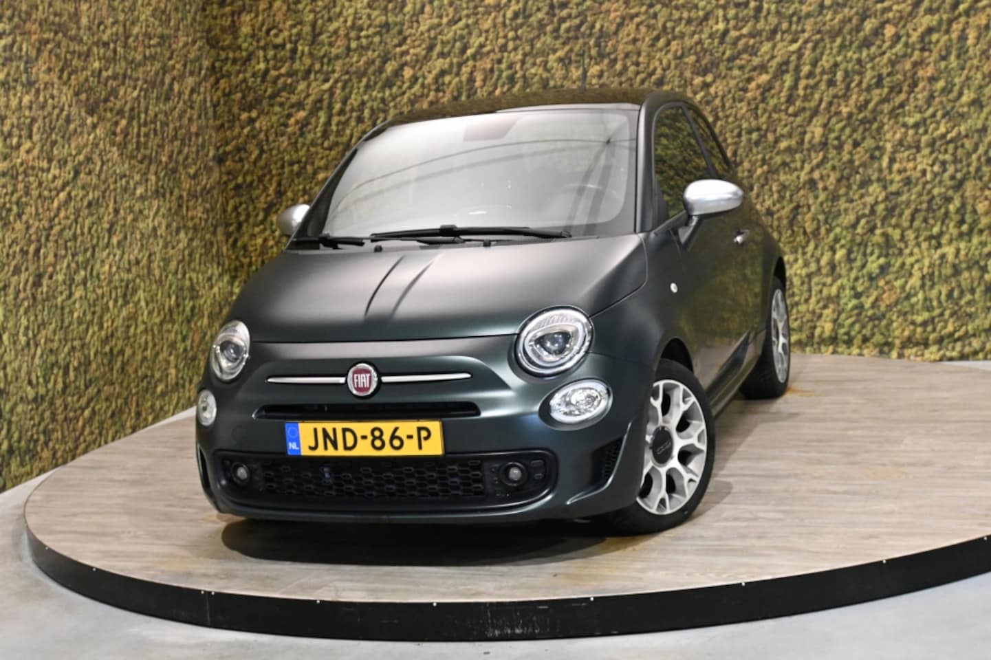 Fiat 500 - 1.2 Rockstar | Cruise Cntrl. | Carplay | PDC | Climate Cntrl. - AutoWereld.nl