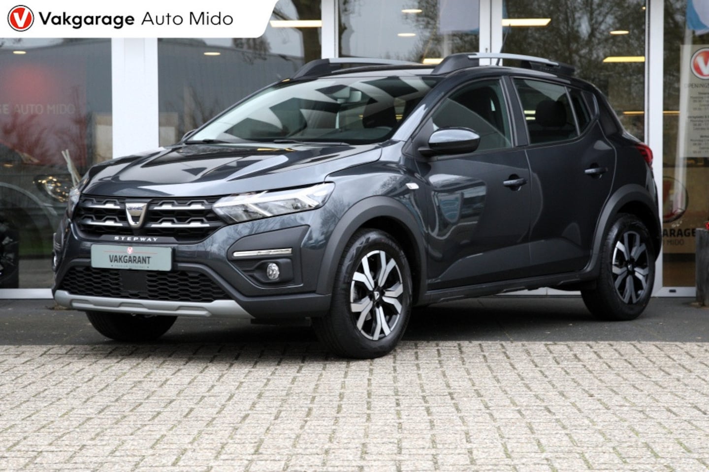 Dacia Sandero Stepway - 1.0 TCe Automaat Comfort - AutoWereld.nl