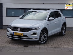 Volkswagen T-Roc - 1.5 TSI Sport R-Line |NL Auto|Carplay| Pano| Virtual|Navi|