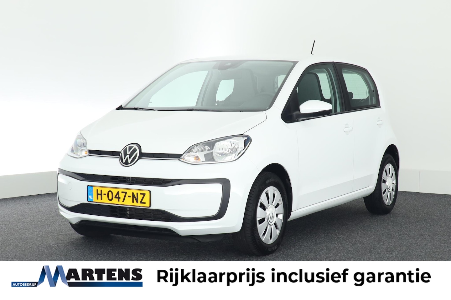 Volkswagen Up! - 1.0 60pk BMT take up! Airco Bluetooth - AutoWereld.nl