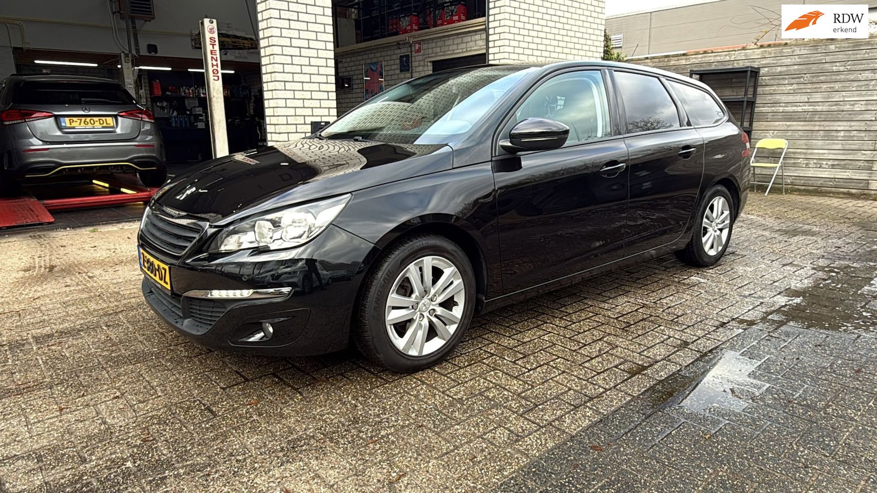Peugeot 308 - 1.6 e-HDi Première Export Inruil Koopje - AutoWereld.nl
