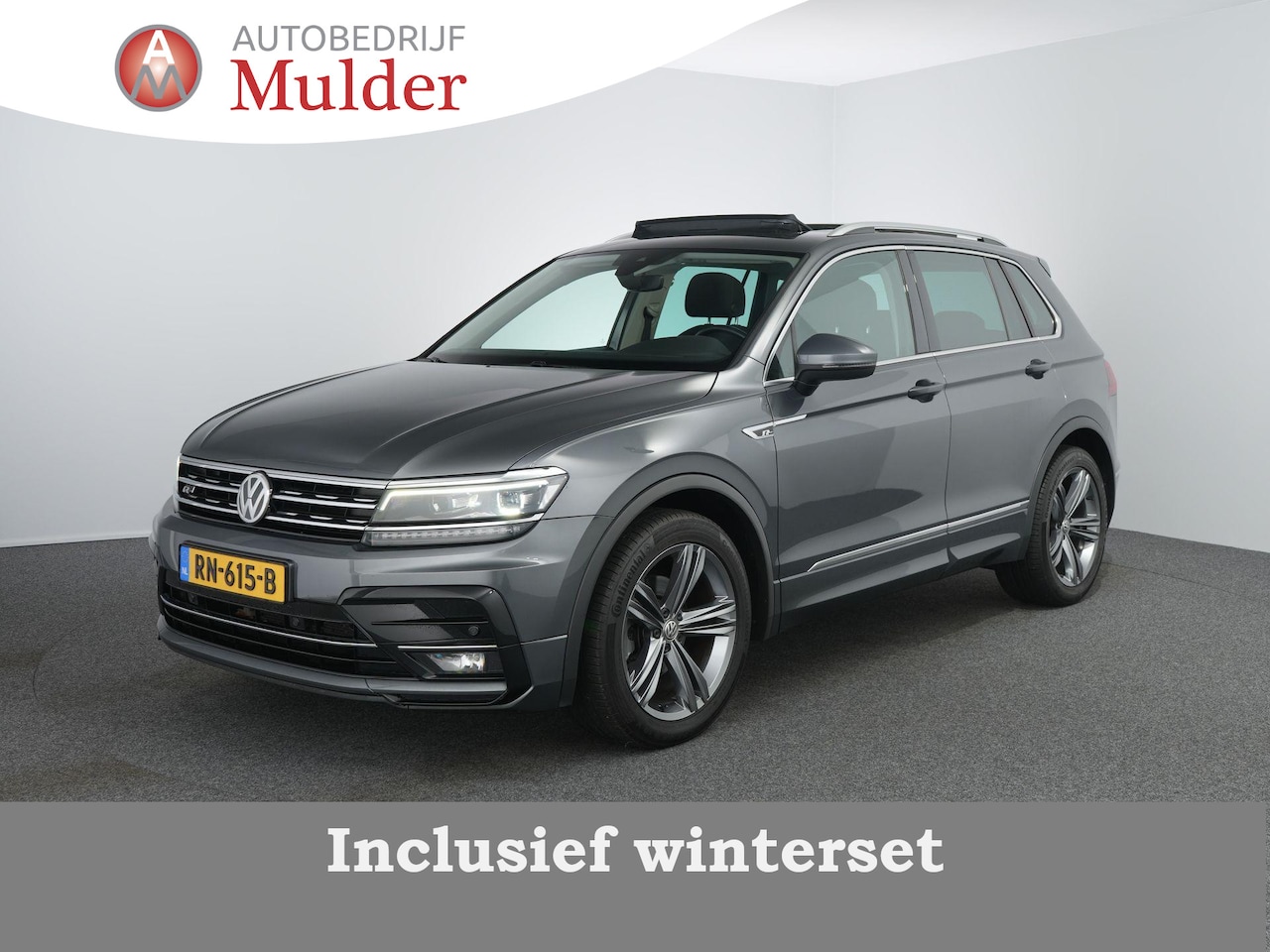 Volkswagen Tiguan - 1.4 TSI ACT Highline R-line | Matrix | Pano | Trekhaak | Virtual | - AutoWereld.nl