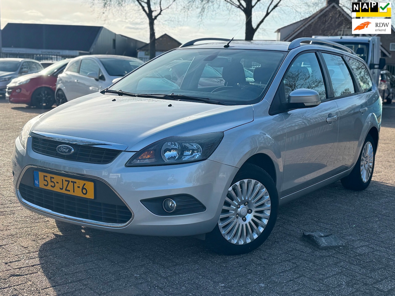 Ford Focus Wagon - 1.8 Limited NAVI PDC CRUISE CLIMA NW.APK NETTE AUTO - AutoWereld.nl