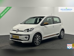 Volkswagen Up! - 1.0 BMT high up ECC LM STOELVERWARMING 5 DEURS