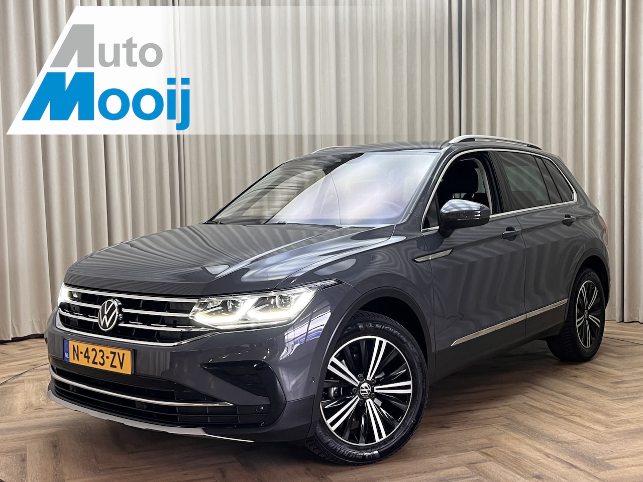 Volkswagen Tiguan - 1.5 TSI Facelift Virtual Cockpit / Trekhaak / Adapt Cruise / Alcantara / Stoelverwarming / - AutoWereld.nl