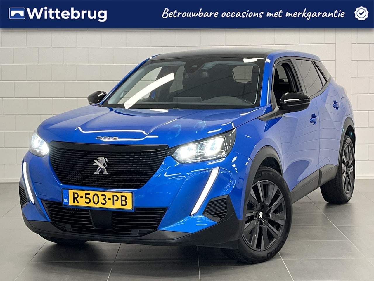 Peugeot 2008 - 1.2 PureTech Active Pack GT WIELEN 18 INCH | FULL LED | APPLE / ANDROID NAVIGATIE | ZWART - AutoWereld.nl