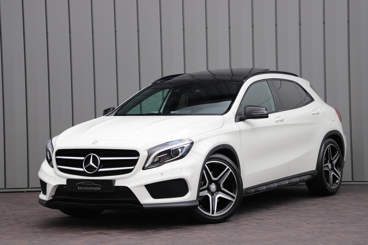Mercedes-Benz GLA-Klasse - 250 AMG 4-Matic | 211PK | Pano | Memory | Stoelverw. | Clima | Camera | Led | 2014. - AutoWereld.nl