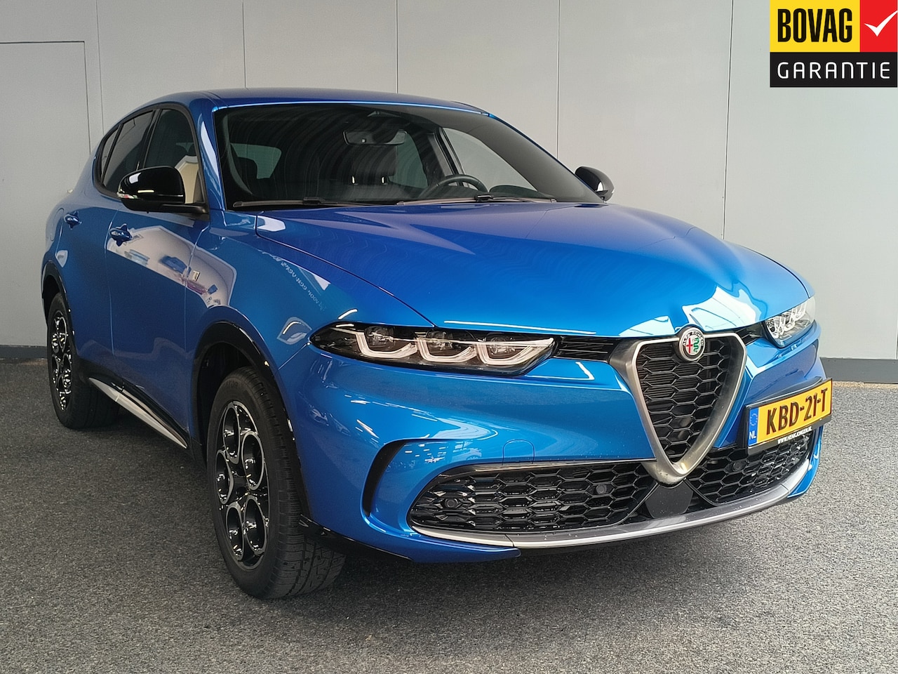 Alfa Romeo Tonale - 1.3T PHEV Ti AUTOMAAT uit 2023 Rijklaar + 12 maanden Bovag-garantie  Henk Jongen Auto's in - AutoWereld.nl