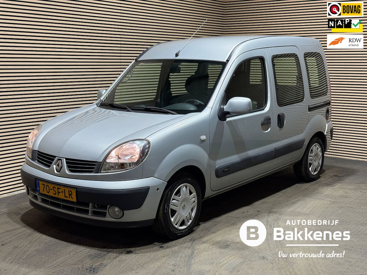 Renault Kangoo - 1.6-16V Privilège | Automaat | Airco | Trekhaak | Onderhouden - AutoWereld.nl