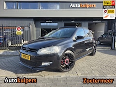 Volkswagen Polo - 1.4-16V Style | Sportieve uitvoering | Met o.a. airco, AppleCarPlay, cruise control en pan