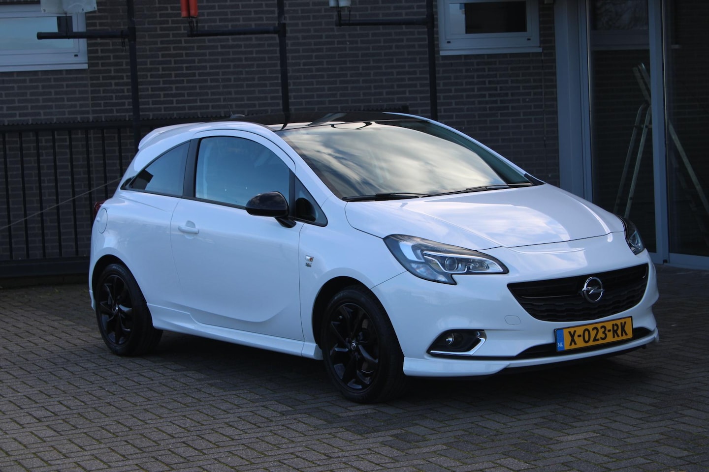 Opel Corsa - 1.4 Turbo OPC Line - AutoWereld.nl