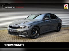 BMW 3-serie - 330e M Sport // Dravit Grau | Shadow Line Extended | Sfeerverlichting | Hi-fi upgrade | 19