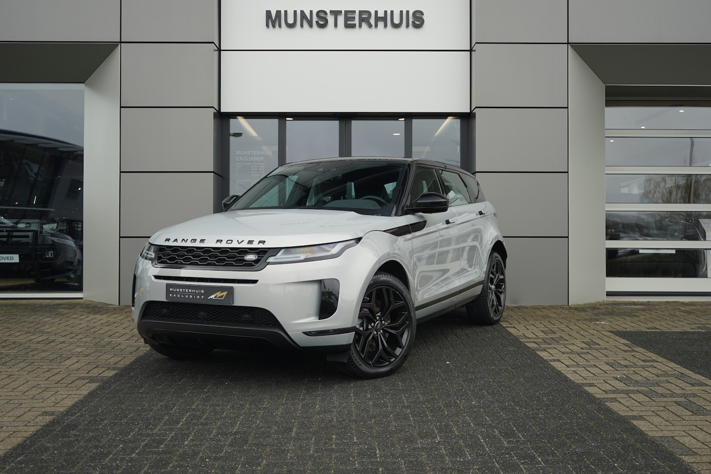 Land Rover Range Rover Evoque - 2.0 P200 AWD S | Voorstoelen verwarmd | Meridian | - AutoWereld.nl