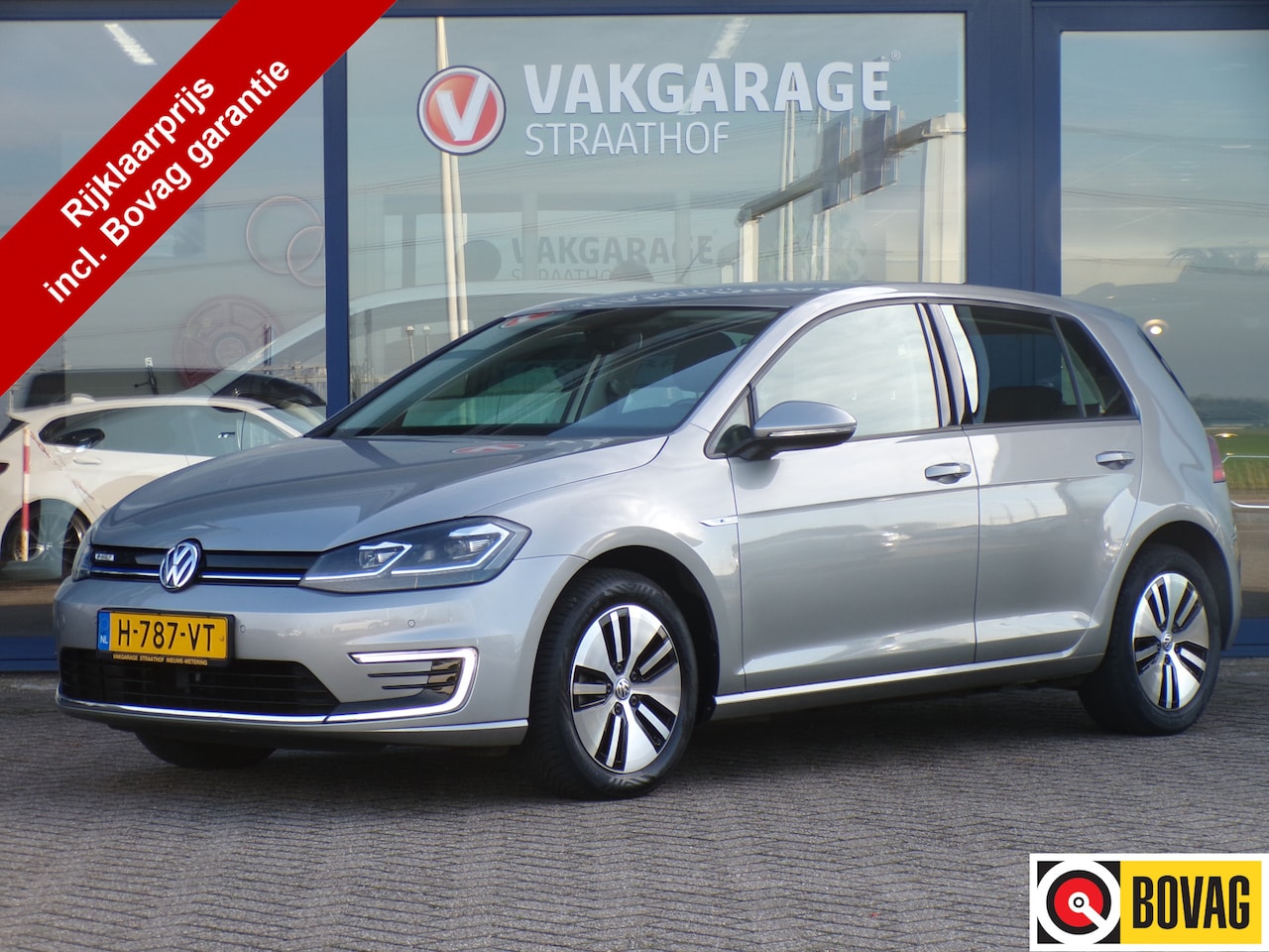 Volkswagen e-Golf - E-DITION E-DITION, SOH 93.5% / Full LED / Carplay + Android Auto / Virtual Cockpit / Parkeersensore - AutoWereld.nl