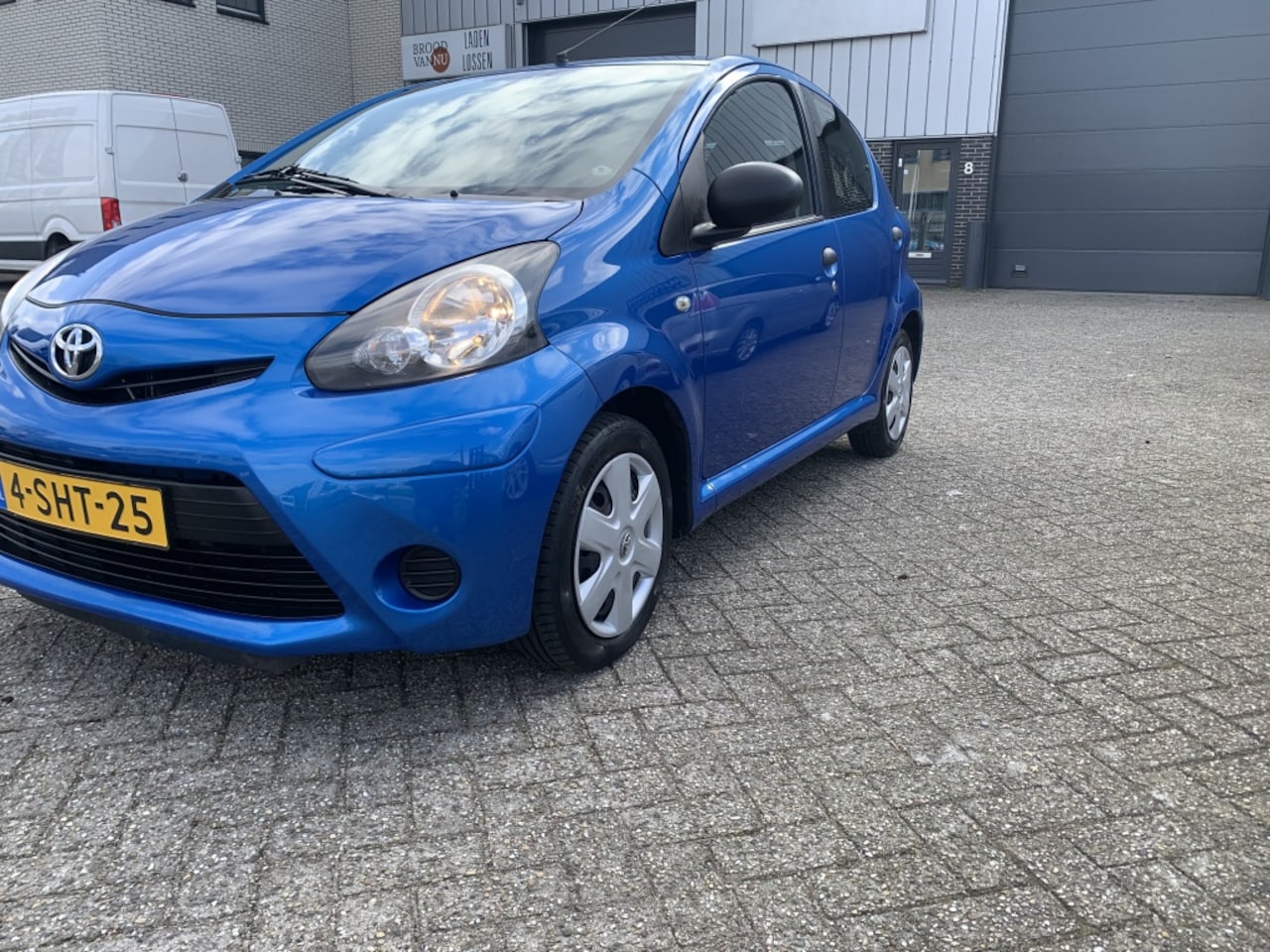 Toyota Aygo - 1.0 VVT-i Now 1.0 VVT-i Now - AutoWereld.nl