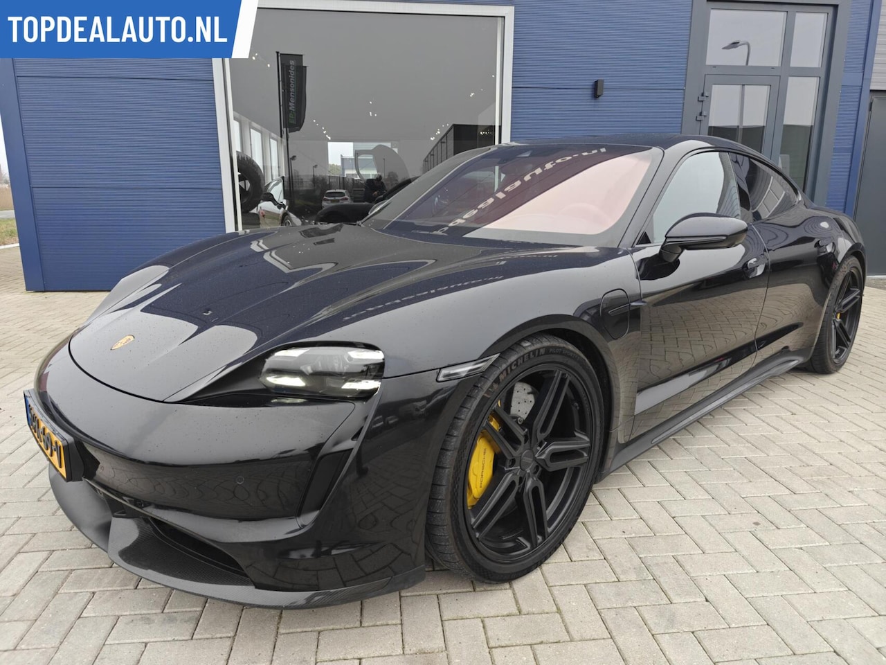 Porsche Taycan - Turbo S 93 kWh 761Pk Ceramic/Head-up/Carbon - AutoWereld.nl