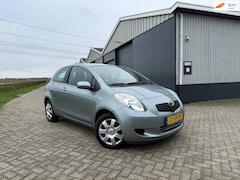 Toyota Yaris - 1.3 VVTi Sol