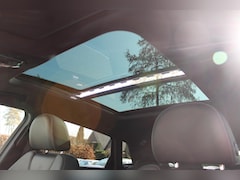 Audi e-tron - 50 quattro S Edition | Panodak | Camera | Stoelverw. | Elektrische A-klep | Climate | Carp