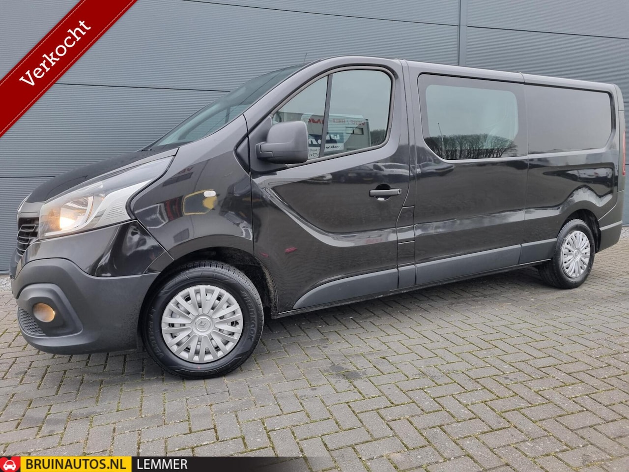 Renault Trafic - 1.6 dCi L2H1 DC Airco cruise Navi trekhaak - AutoWereld.nl