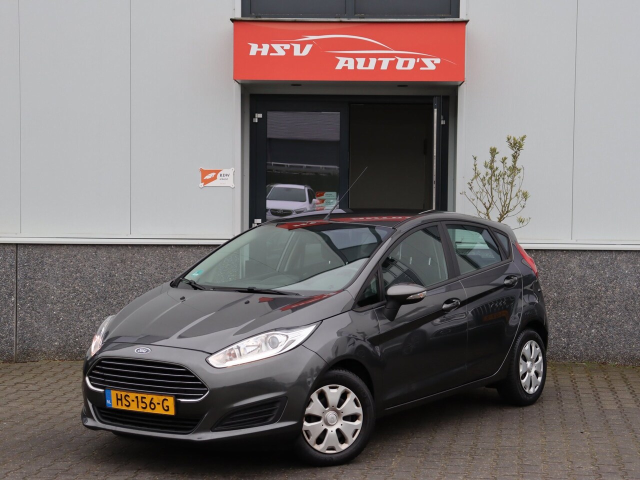 Ford Fiesta - 1.5 TDCi Style navi 4-DEURS airco org NL - AutoWereld.nl