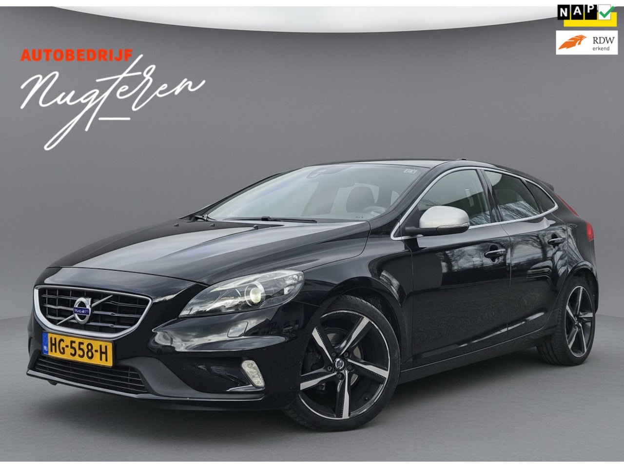 Volvo V40 - 2.0 D2 R-Design Business|Trekhaak|Stoelverwarming| - AutoWereld.nl