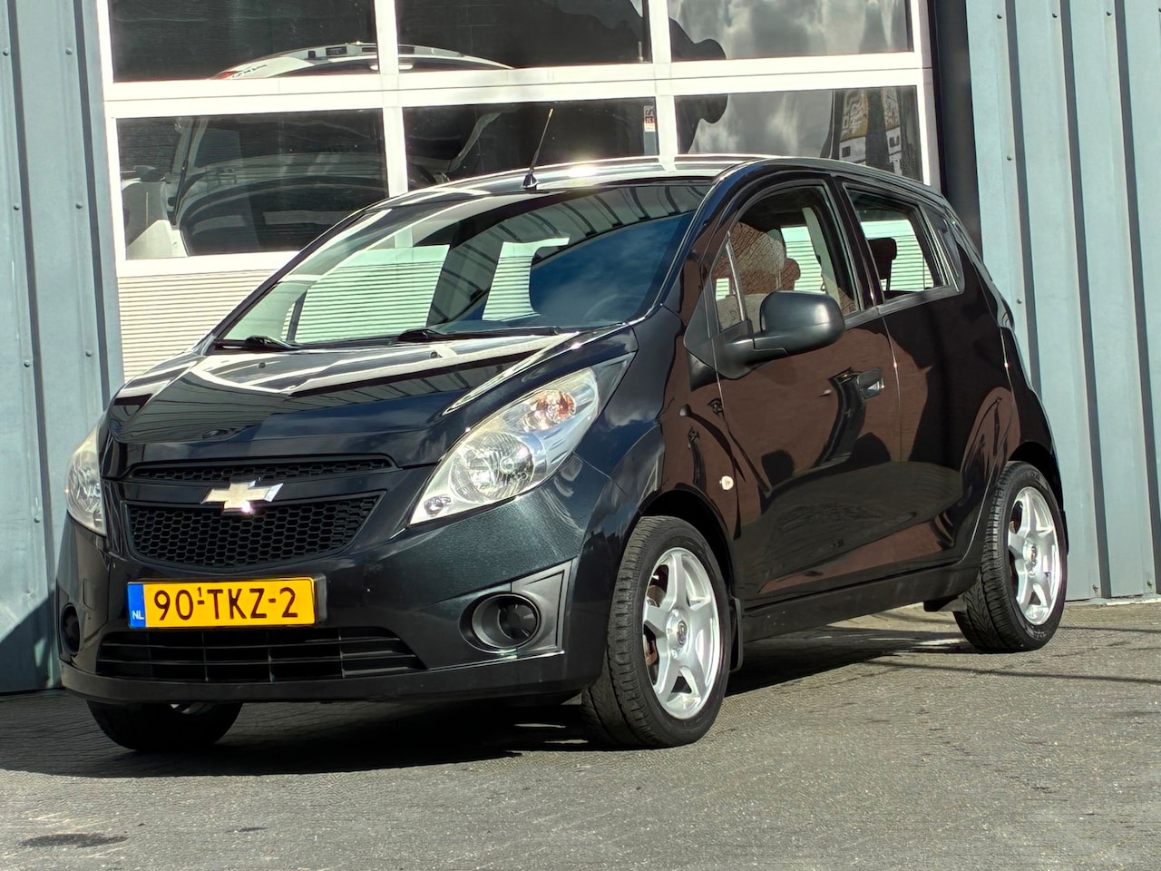 Chevrolet Spark - 1.0 16V LS Bi-Fuel Airco Apk 01-03-2027 - AutoWereld.nl