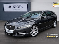 Jaguar XF Sportbrake - 2.2D R-SPORT/AUTO./LEDER/CAMERA/STUURVERWARMING
