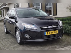 Ford Focus - 1.0 Ecoboost (125pk) Titanium 1ste Eigenaar Dealer Onderhouden Navi/Stoelverwarming/Trekha