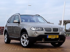 BMW X3 - 3.0si LCI EXE 272pk Aut Pano Servo Trekhaak 2000kg