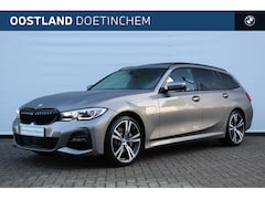BMW 3-serie Touring - 330e High Executive M Sport Automaat / Panoramadak / Trekhaak / Sportstoelen / Laserlight