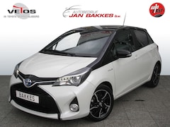 Toyota Yaris - 1.5 Hybrid Dynamic Bi-Tone