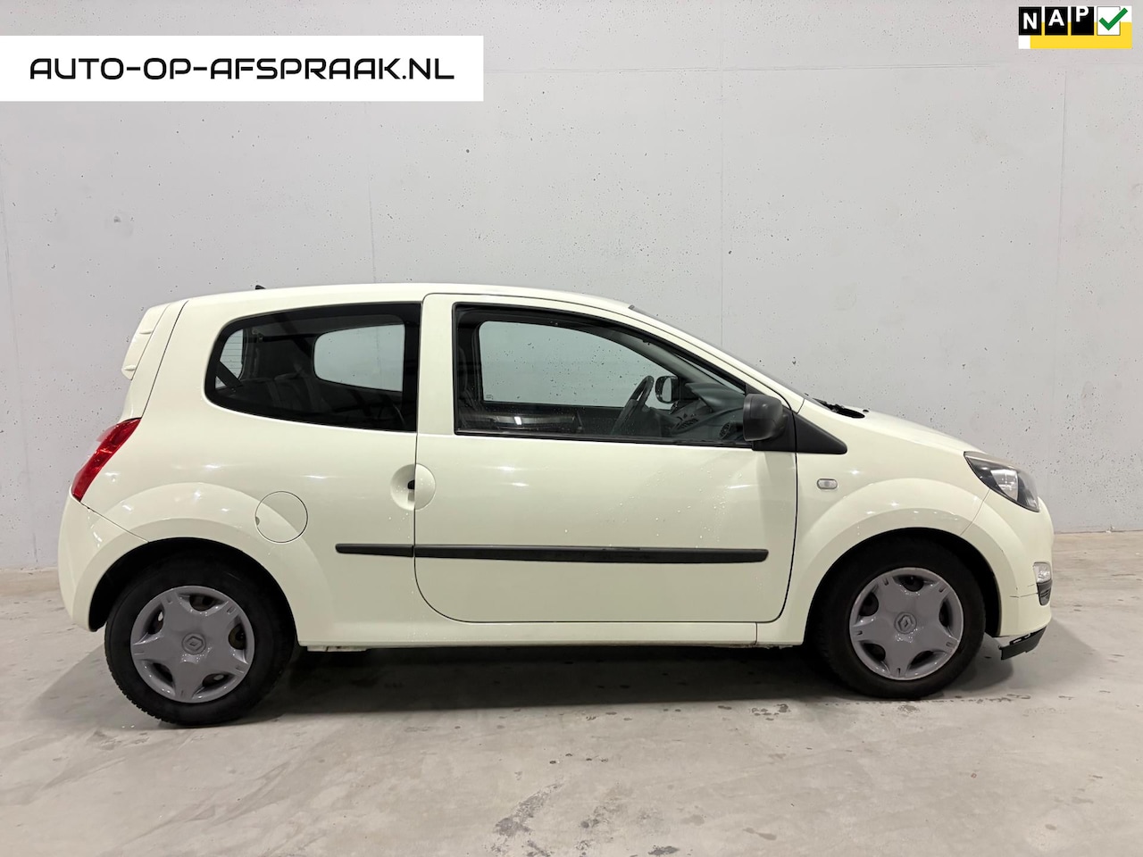 Renault Twingo - 1.2 16V Authentique APK NAP Stuurbekr. - AutoWereld.nl