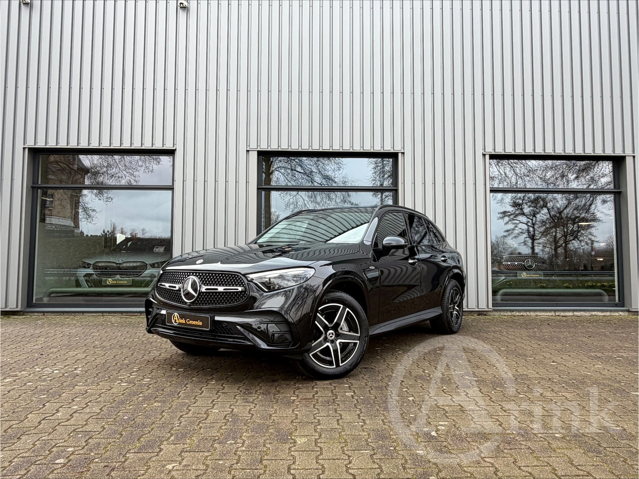 Mercedes-Benz GLC-klasse - 300e 4MATIC AMG Line Premium Plus Pakket, Trekhaak, Panoramadak - AutoWereld.nl