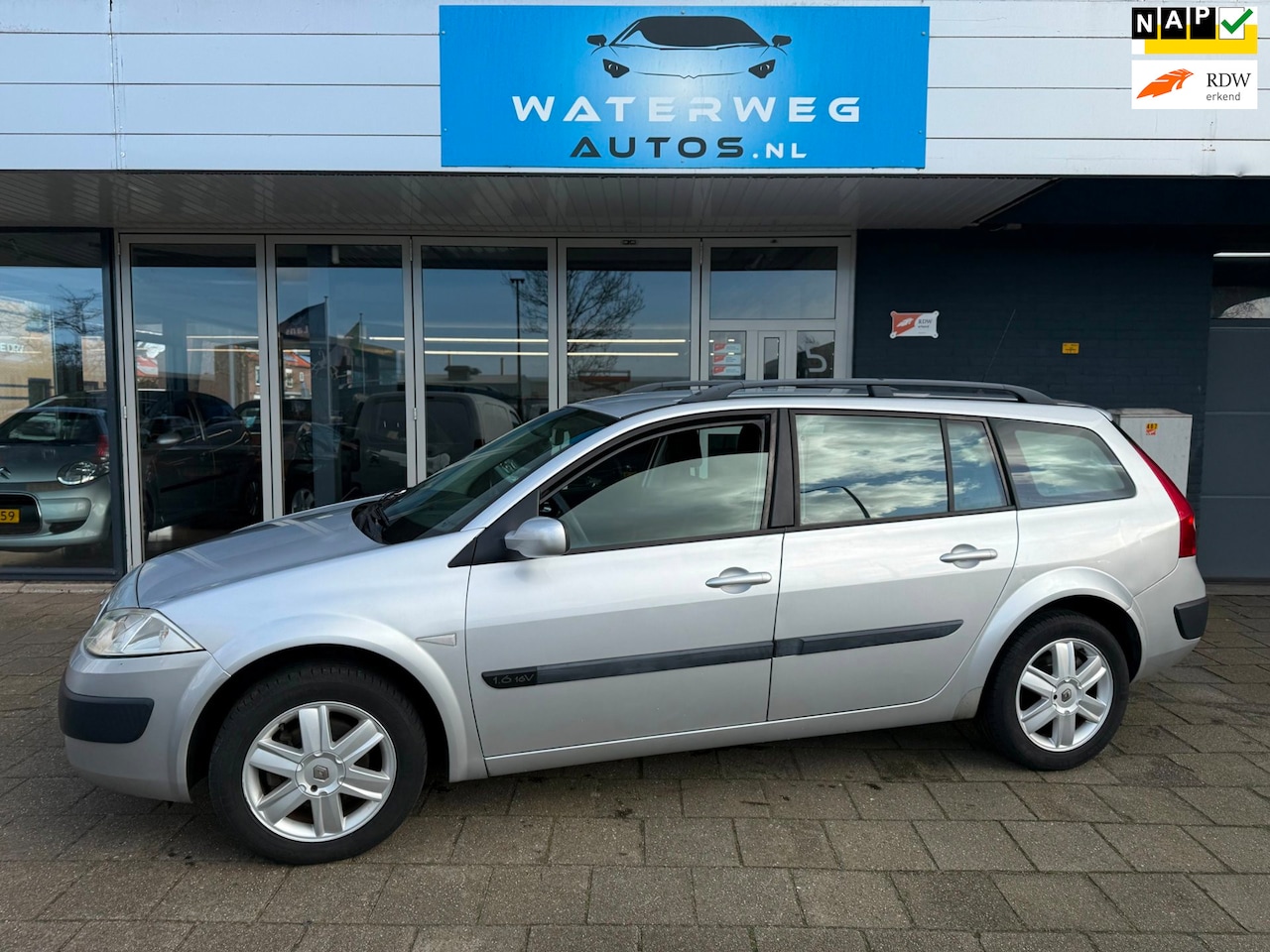 Renault Mégane Grand Tour - 1.6-16V Dynamique Comfort Airco/elektrisch pakket - AutoWereld.nl