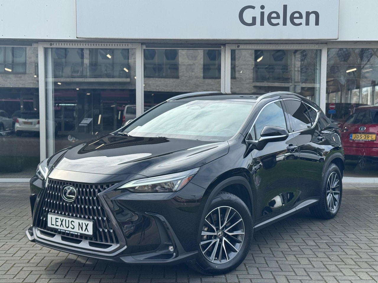 Lexus NX - 450h+ AWD Executive Line | Trekhaak, Geheugenfunctie, Leer, Groot scherm, 360 camera, Stoe - AutoWereld.nl
